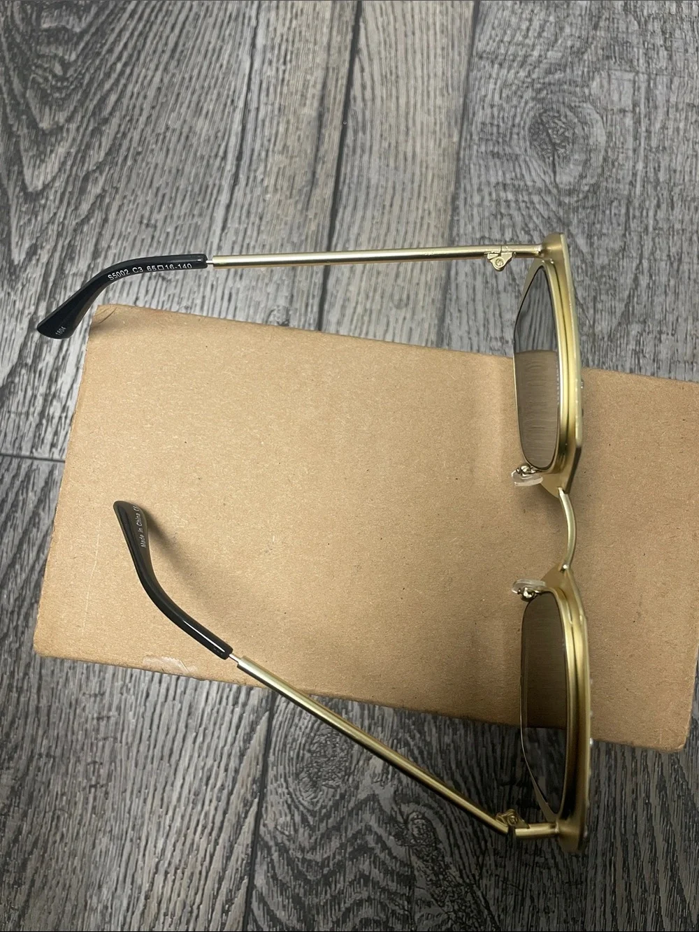 Cramilo stylish gold